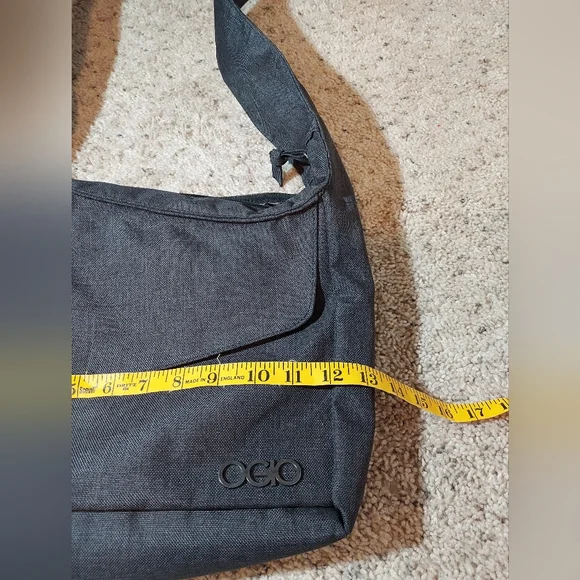 Ogio Cross Body Tablet Bag - Picture 5 of 7